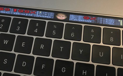 Từ mỏ hàn tới xe Porsche, đây là 5 thứ kỳ cục từng bị hack để chơi game