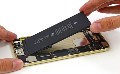 4 cách thay pin iPhone cũ ngay lập tức để nó không bị Apple cố tình làm chậm nữa