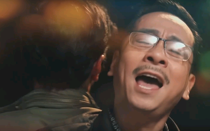 Clip: Bà Phương “Mẹ Chồng” và “Người phán xử” Phan Quân giả ABBA mừng năm mới