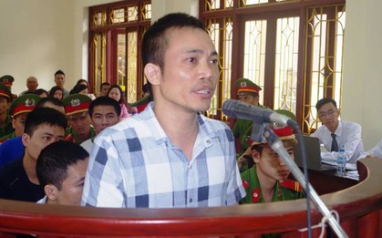 Phát hiện hai đối tượng đi xe máy giống hai tử tù vừa trốn khỏi phòng biệt giam tại Hòa Bình
