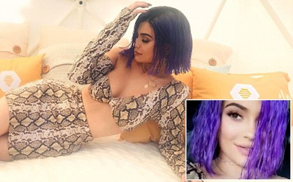 Coachella ngày 2: Hết tóc xanh, Kylie Jenner lại nhuộm cả quả đầu tím rịm mà vẫn sexy như thường