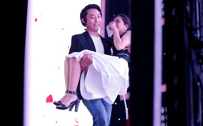 Vì yêu mà đến: Thêm một cặp đôi được se duyên, chàng trai hạnh phúc bế cô gái ra về!