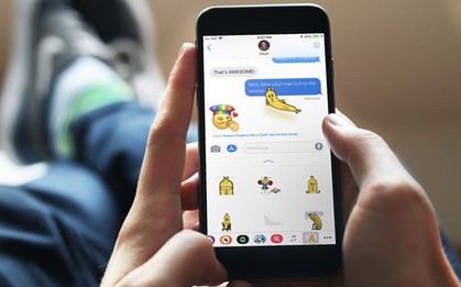 Chat bằng sticker có sẵn chán rồi, ứng dụng này cho phép tạo bộ sticker bằng chính mặt bạn!