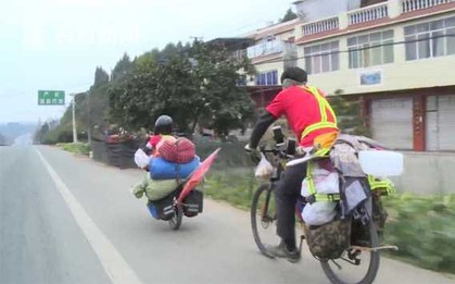 Bé trai 6 tuổi đạp xe đi du lịch cùng bố suốt 25 ngày, chi phí cho cả chuyến đi chưa hết 2 triệu đồng