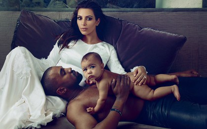 Cuộc sống thượng hạng của các con nhà Kardashian: 1 tuổi đã đeo kim cương, đi chơi khắp thế giới bằng phi cơ riêng