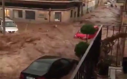 Lũ lớn càn quét đảo Mallorca, Tây Ban Nha: Ít nhất 5 người chết, nhiều người mất tích