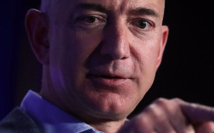 Theo người giàu nhất thế giới Jeff Bezos, chỉ cần hỏi 1 câu này để biết bạn có thông minh không