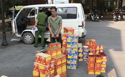 Kẻ chở pháo lậu, ma túy... cắn công an để thoát thân