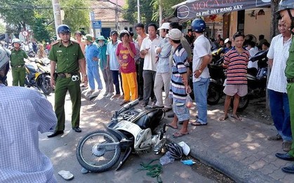 Nhiều thanh niên uống cà phê khống chế 2 tên cướp gần nửa tỉ