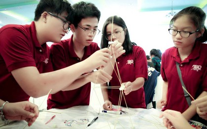 Những buổi học đúng chất “Lớp nhà người ta”