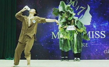 Éo le những vai diễn vô hình khi đóng kịch văn nghệ: Người hóa cái cây bất động, kẻ làm quả dưa hấu không được nói câu nào