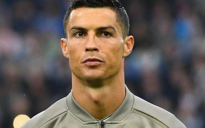 "Chưa tránh được vỏ dưa lại gặp thêm vỏ dừa": Ronaldo bị cáo buộc hiếp dâm một người phụ nữ khác