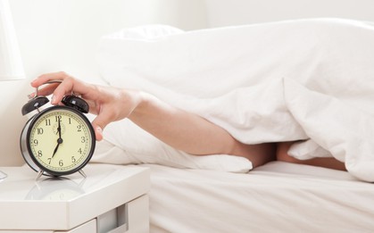 Thói quen giới trẻ rất hay mắc phải vào buổi sáng nhưng ít người biết đến tác hại của nó