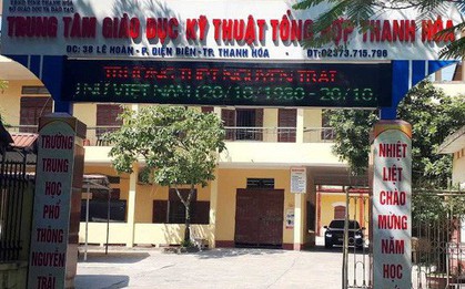 Vụ 7 học sinh ở Thanh Hóa bị đuổi học vì xúc phạm thầy cô trên Facebook: “Có những tin nhắn rất bậy và còn dọa đốt trường”