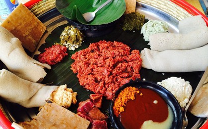 Trông ngon lành, hấp dẫn thế thôi mà thành phần của món ăn này đã làm nhiều người hoảng sợ