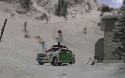 Google chế tạo xe Street View thu nhỏ, giúp chúng ta tham quan bên trong mô hình lớn nhất thế giới