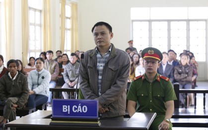 16 năm tù cho người chồng bóp cổ vợ đến chết rồi tạo hiện trường giả gây rúng động