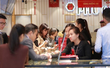 Vàng bạc đá quý Phú Qúy siêu giảm giá đến 40% dịp Black Friday 2018
