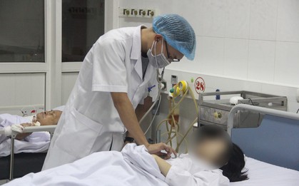 Đốt than sưởi ấm, 4 người trong gia đình nhập viện: Nạn nhân kể lại sự việc