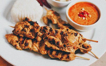 Chờ xem trận chung kết tối nay ở Malaysia thì tranh thủ xách cái bụng lên "chén" hết mấy đặc sản Kuala Lumpur này đi
