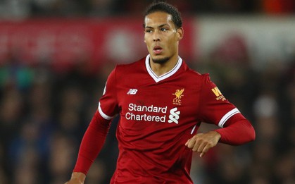 Rio Ferdinand: “Van Djik là trung vệ hay nhất Liverpool trong lịch sử Premier League”