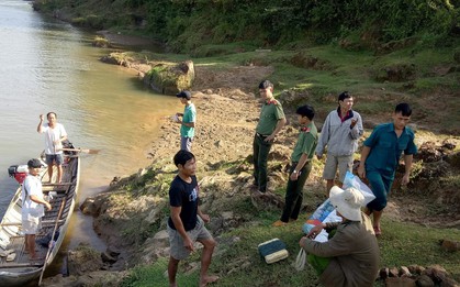 Rủ nhau ra bờ sông chơi, 2 em nhỏ mất tích nghi bị đuối nước