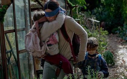 Bird Box – Phim kinh dị mang phong cách “A Quiet Place” từ nhà Netflix