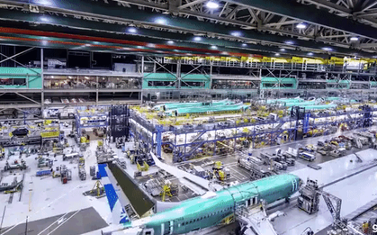 Chưa tới 1 phút, bạn sẽ biết chiếc Boeing mới nhất được sản xuất như thế nào!