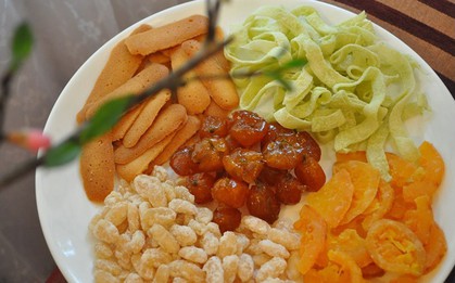 Tha hồ ăn uống ngày Tết không lo tăng cân với 3 nguyên tắc đơn giản