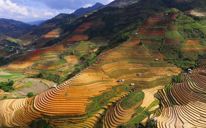 Việt Nam nổi bật trong 20 đất nước đẹp nhất thế giới