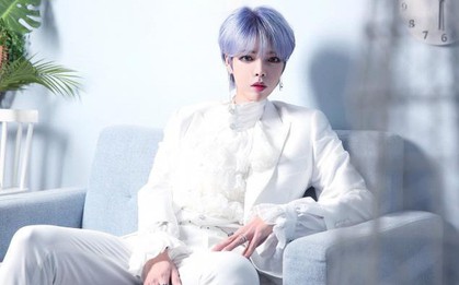 Thành viên boygroup từng gây sốc vì trông như con gái tung ảnh nhá hàng album đầu tay