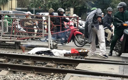 Tàu hỏa tông chết người đàn ông trước công viên Thống Nhất