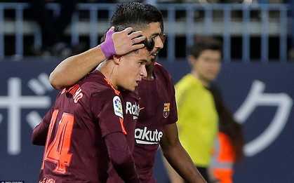 Suarez và Coutinho lập công tặng quà cho Messi