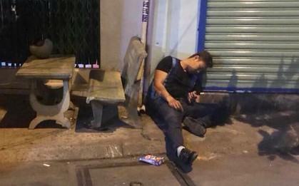 Nam thanh niên bị bắn gục ngay trước cửa nhà ở Sài Gòn