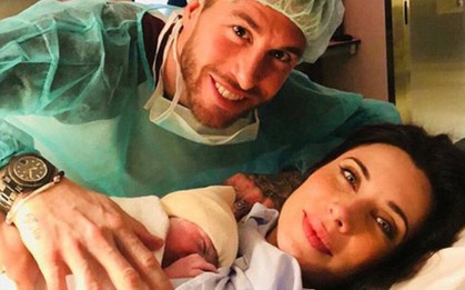 Ramos và bạn gái hơn 8 tuổi hạnh phúc chào đón cậu con trai thứ ba