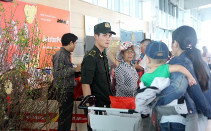 Lãnh đạo sân bay Vinh lý giải việc nam sinh viên đột nhập lên máy bay
