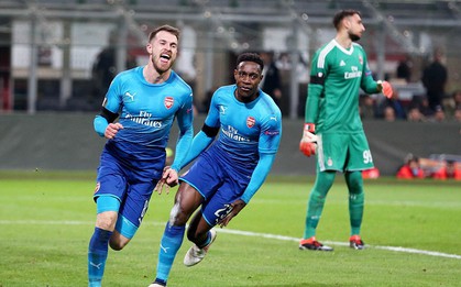 AC Milan 0-2 Arsenal: Ai bảo thầy trò Wenger khủng hoảng?