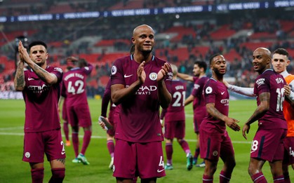 Hàng loạt kỷ lục đang chờ nhà vô địch Man City đạp đổ