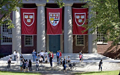 Bảng xếp hạng đại học: Harvard tiếp tục đứng đầu, trường Singapore và Bắc Kinh gây ấn tượng mạnh mẽ