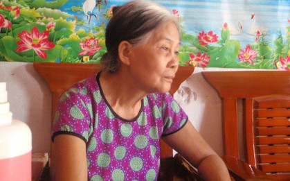 Mẹ khóc nghẹn kể giây phút gã con rể vung dao chém vợ dã man