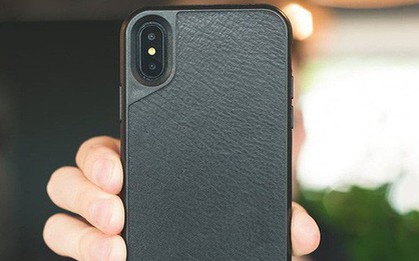 Một startup ốp lưng điện thoại đã kiếm hàng triệu USD bằng cách phá hủy những chiếc iPhone X như thế nào?