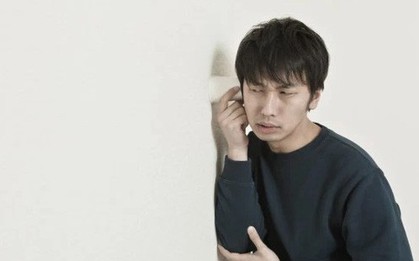 Nhật Bản: Thanh niên lạ mặt trốn trong nhà cụ già neo đơn cả nửa năm mới bị phát hiện
