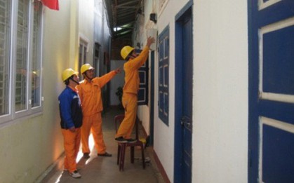 Chủ nhà trọ thu tiền điện giá cao sẽ bị xử phạt 10 triệu đồng