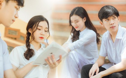Bộ ảnh dắt em qua thanh xuân của đôi bạn học sinh giỏi: 17 tuổi, em đến bên tôi như định mệnh