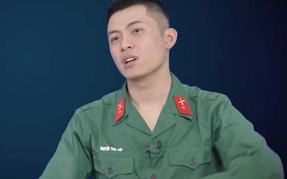 Sao nhập ngũ: Đánh nhau trên phim "oách" là thế, Gin Tuấn Kiệt vẫn bị "kẻ gian" quật ngã khi gác đêm