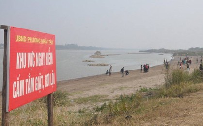Hà Nội: Công an tìm kiếm thân nhân của người phụ nữ mang bầu tử vong bất thường dưới bãi đá sông Hồng