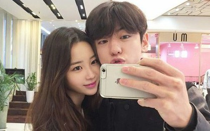 Bị bạn gái đòi chia tay vì còn giữ ảnh người yêu cũ, chàng trai ngơ ngác lên mạng hỏi: "Phải làm sao"