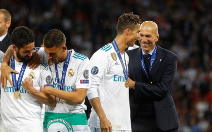 Sao Real Madrid nói gì khi HLV Zidane đột ngột từ chức?