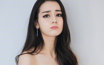 Địch Lệ Nhiệt Ba và những tạo hình khiến fan "chết mê chết mệt" trong "Happy Camp"