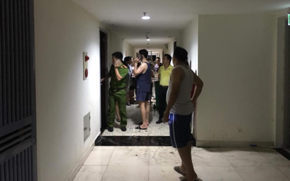 Hà Nội: Cháy căn hộ chung cư vắng chủ, lính cứu hỏa phá cửa